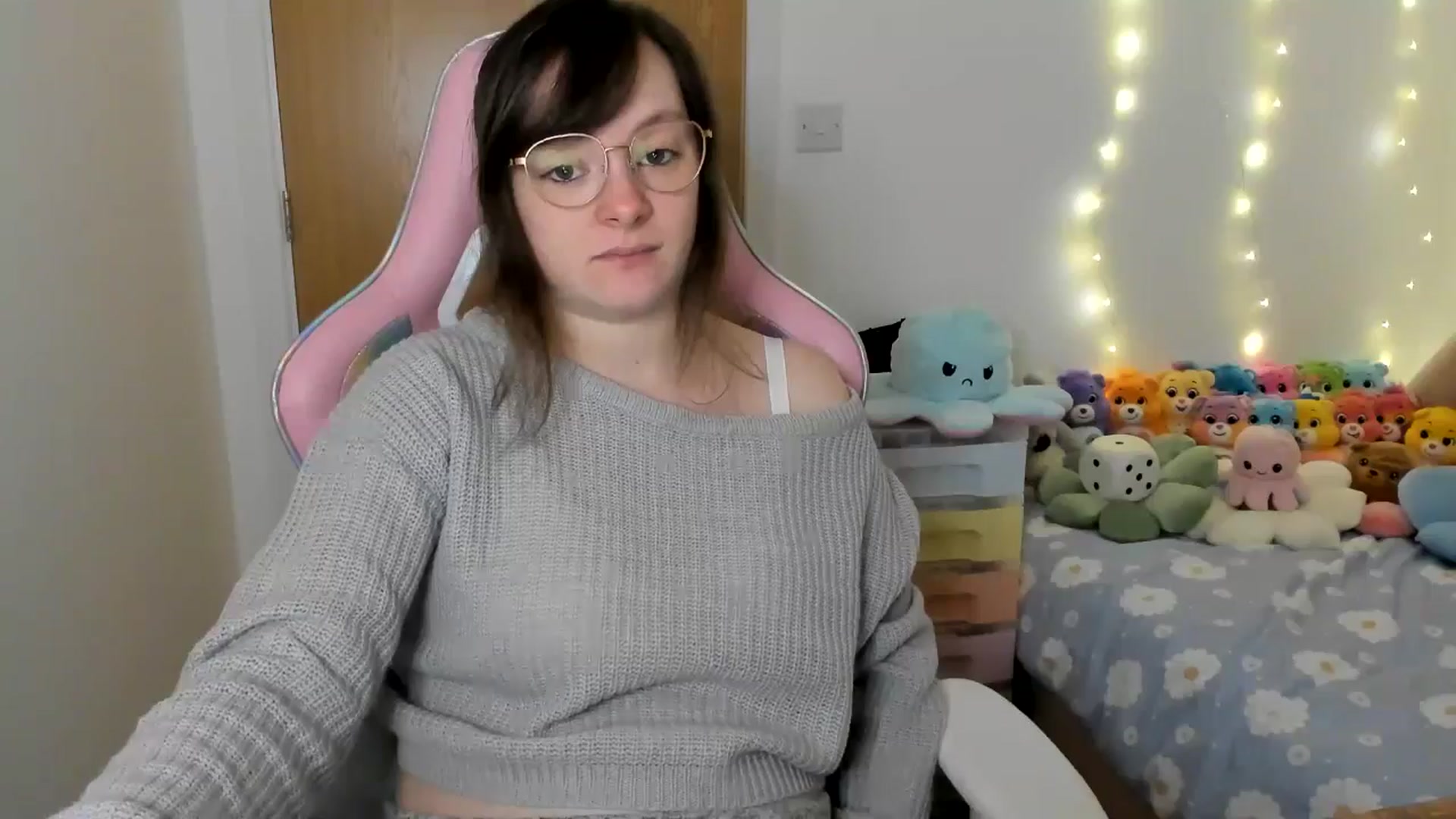 Gallery image thumbnail from JessieBear_'s myfreecams stream on, 01/31/2025, 17:31 image 16 of 20