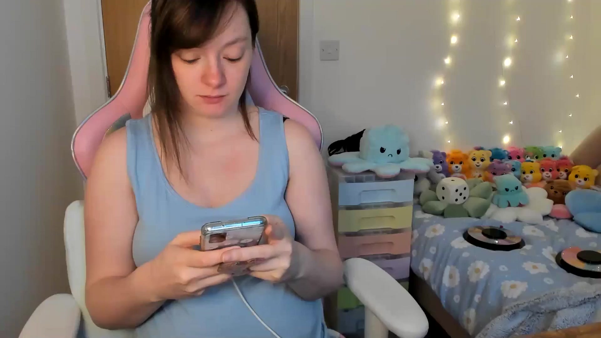 Gallery image thumbnail from JessieBear_'s myfreecams stream on, 02/04/2025, 17:37 image 9 of 20