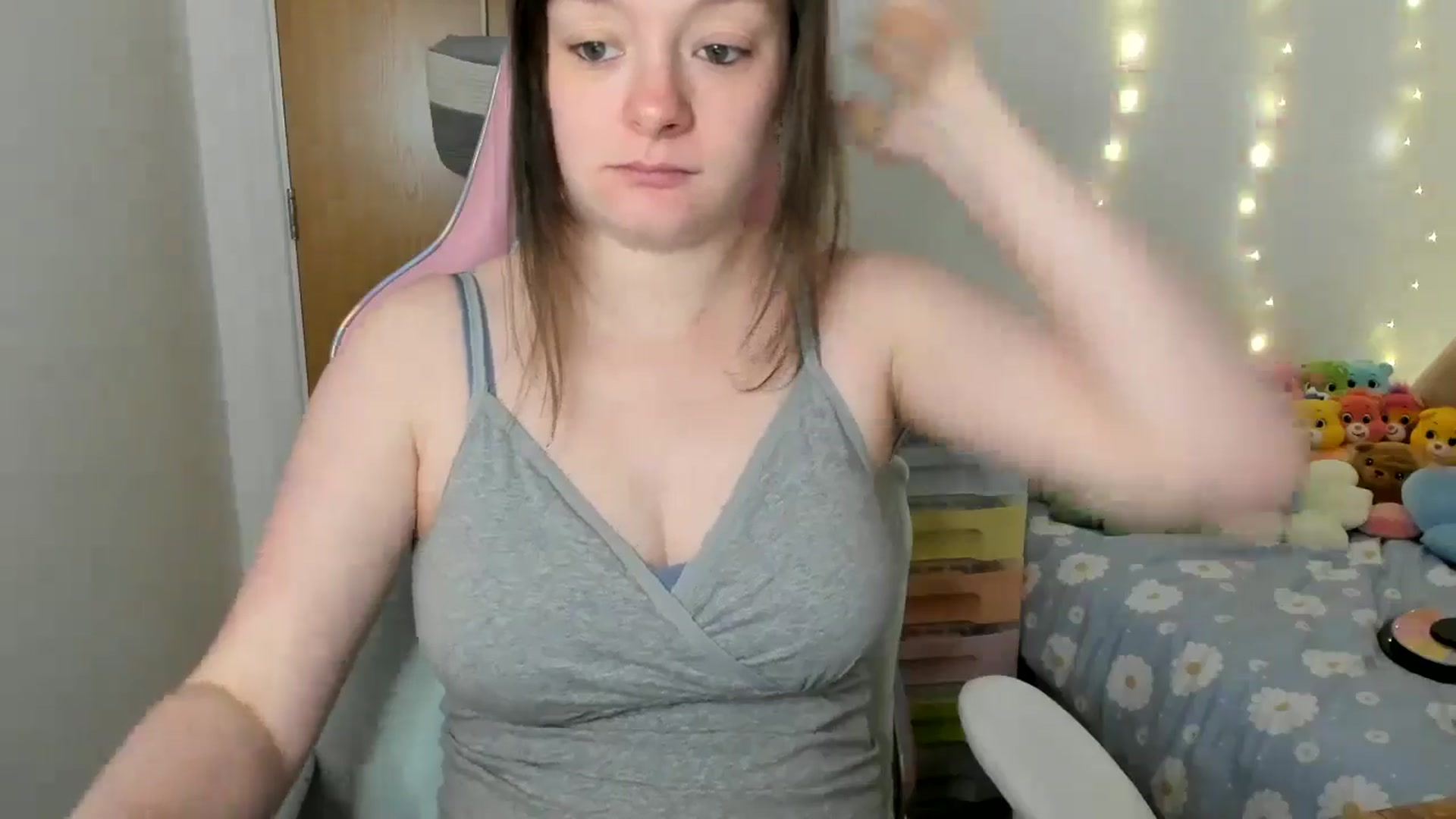 Gallery image thumbnail from JessieBear_'s myfreecams stream on, 02/07/2025, 18:09 image 12 of 20
