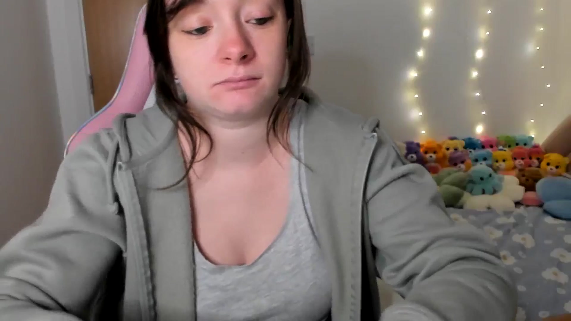 Gallery image thumbnail from JessieBear_'s myfreecams stream on, 02/10/2025, 17:40 image 19 of 20