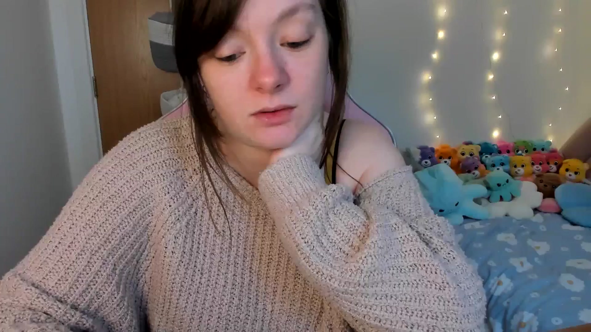 Gallery image thumbnail from JessieBear_'s myfreecams stream on, 02/13/2025, 16:29 image 20 of 20
