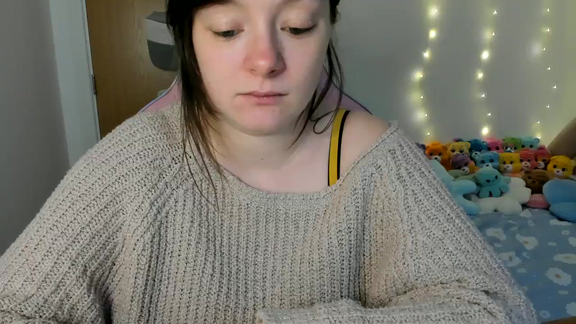 Gallery image thumbnail from JessieBear_'s myfreecams stream on, 02/13/2025, 17:35 image 5 of 20