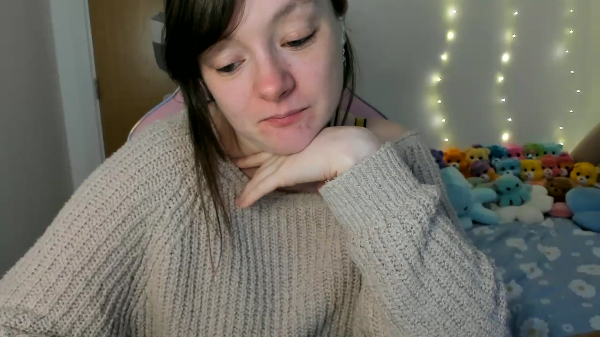 Gallery image thumbnail from JessieBear_'s myfreecams stream on, 02/13/2025, 17:35 image 7 of 20