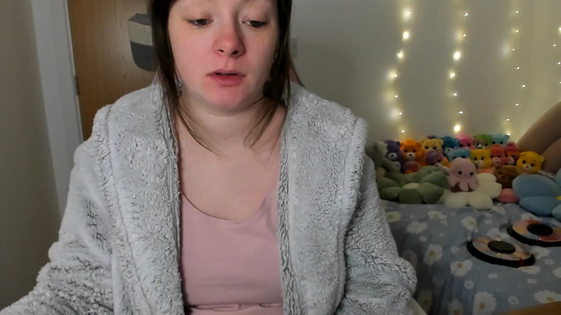 Gallery image thumbnail from JessieBear_'s myfreecams stream on, 02/14/2025, 17:55 image 19 of 20
