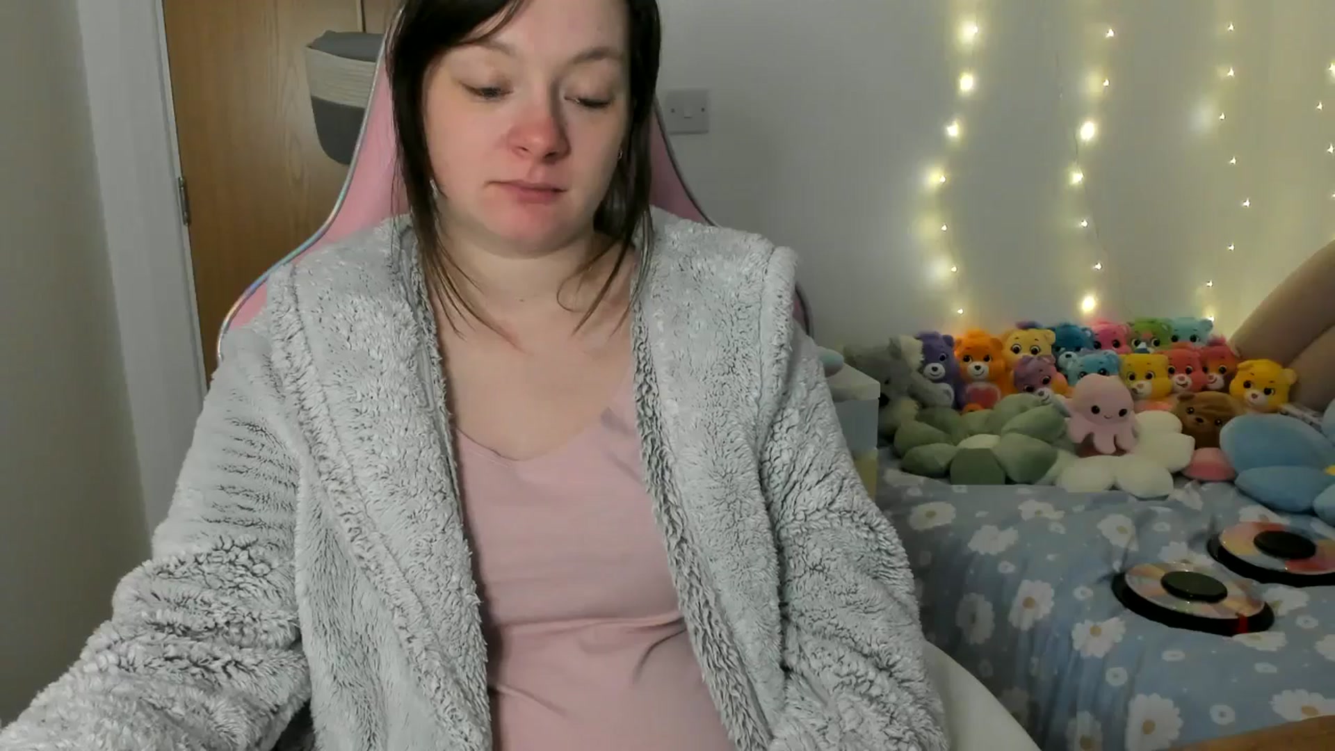 Gallery image thumbnail from JessieBear_'s myfreecams stream on, 02/14/2025, 17:55 image 17 of 20
