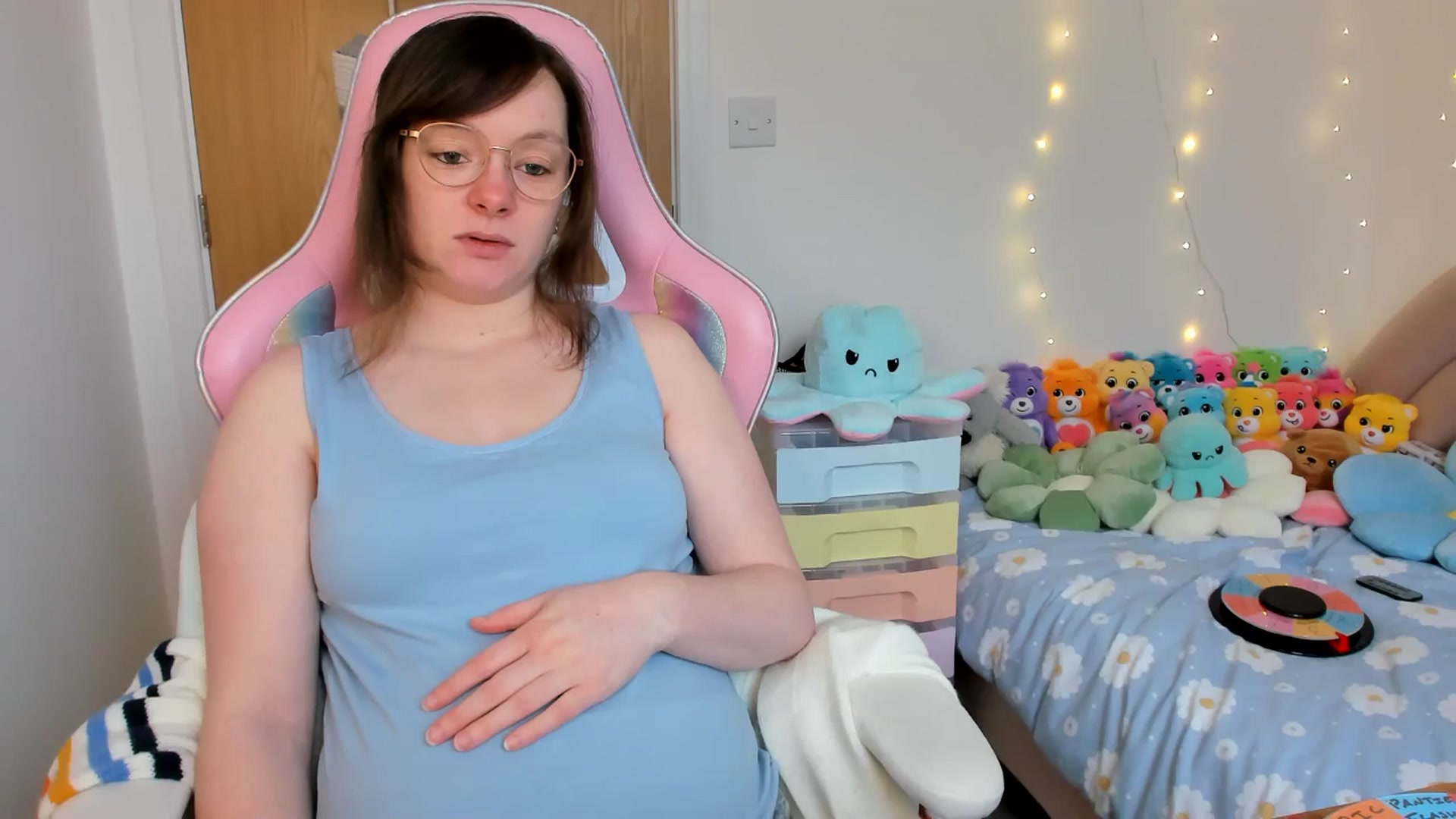 Gallery image thumbnail from JessieBear_'s myfreecams stream on, 02/17/2025, 17:37 image 3 of 20
