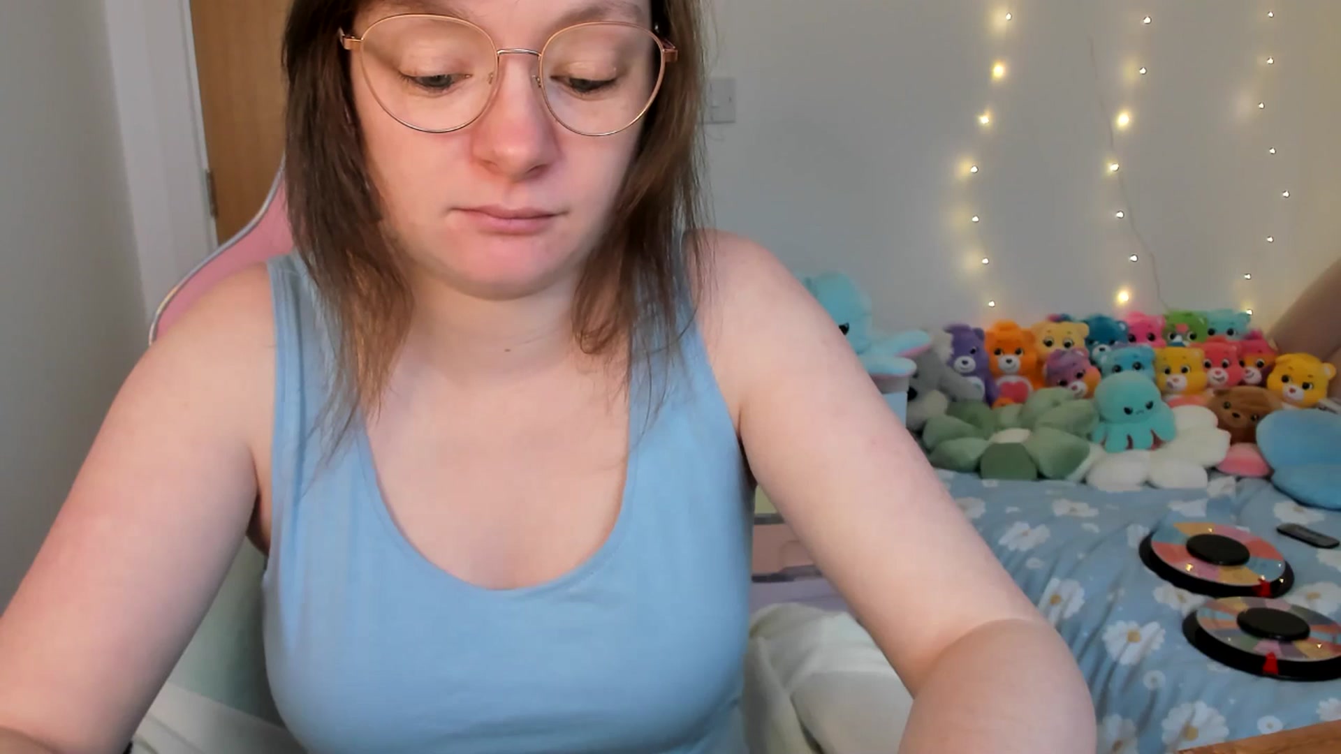Gallery image thumbnail from JessieBear_'s myfreecams stream on, 02/17/2025, 17:37 image 13 of 20