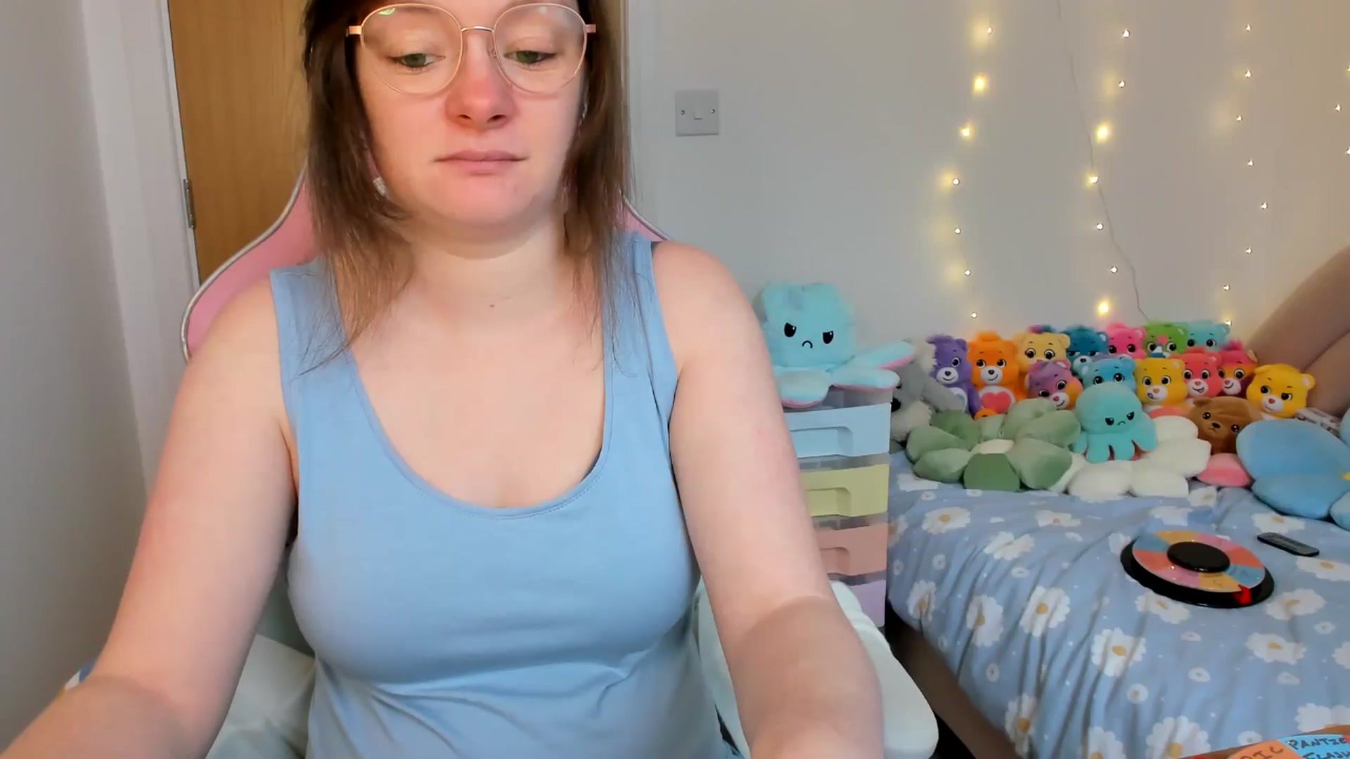 Gallery image thumbnail from JessieBear_'s myfreecams stream on, 02/17/2025, 17:37 image 5 of 20