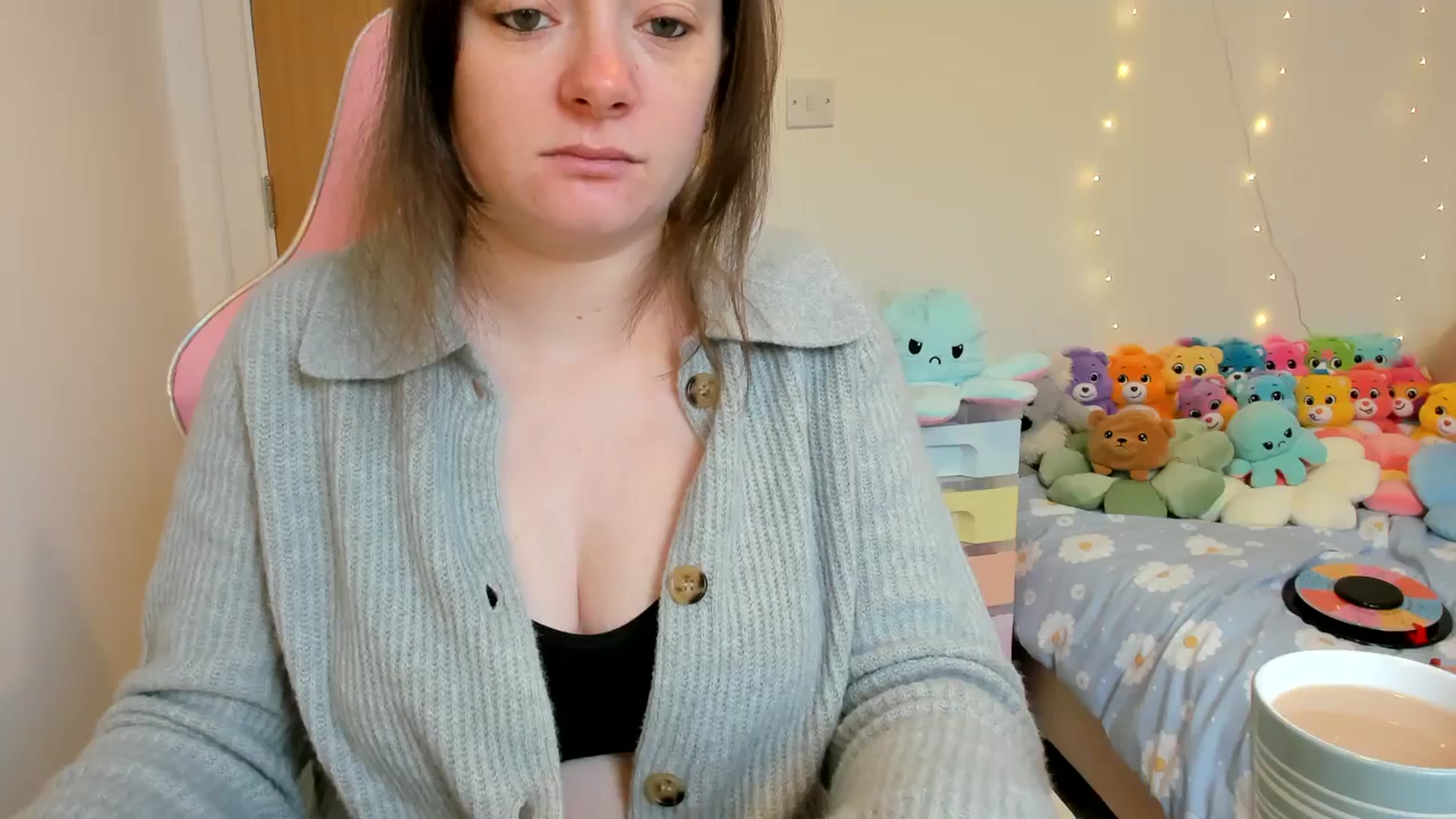 Gallery image thumbnail from JessieBear_'s myfreecams stream on, 02/21/2025, 18:10 image 1 of 20