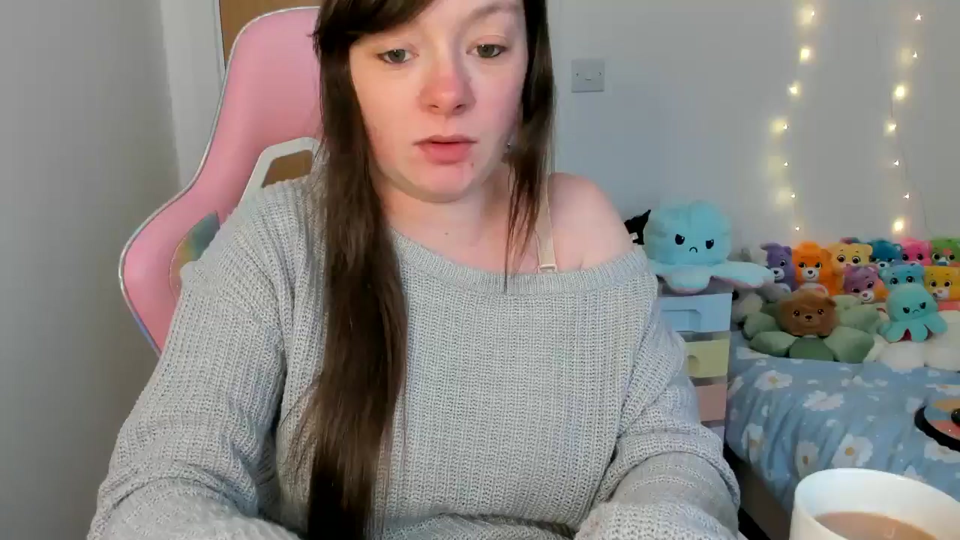 Gallery image thumbnail from JessieBear_'s myfreecams stream on, 03/03/2025, 17:44 image 1 of 20