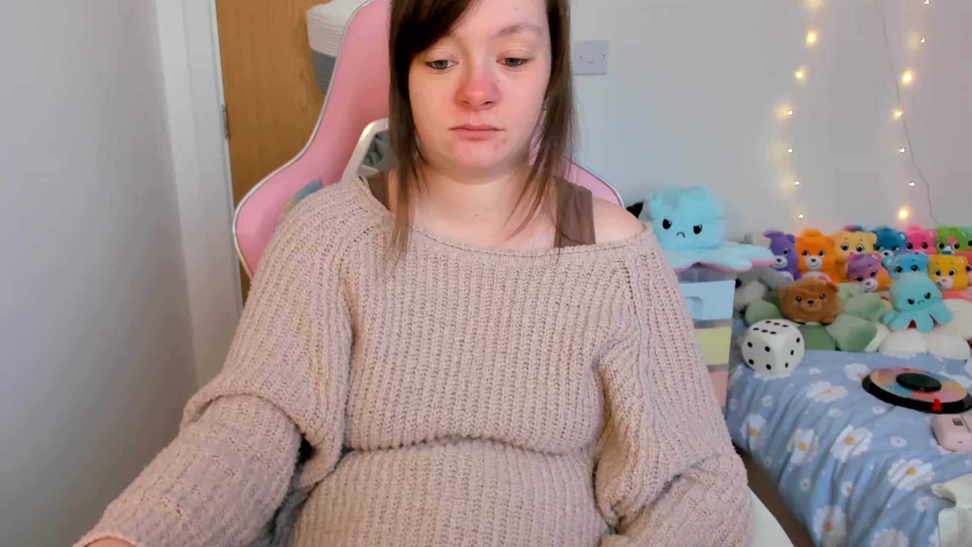 Gallery image thumbnail from JessieBear_'s myfreecams stream on, 03/07/2025, 16:47 image 10 of 20