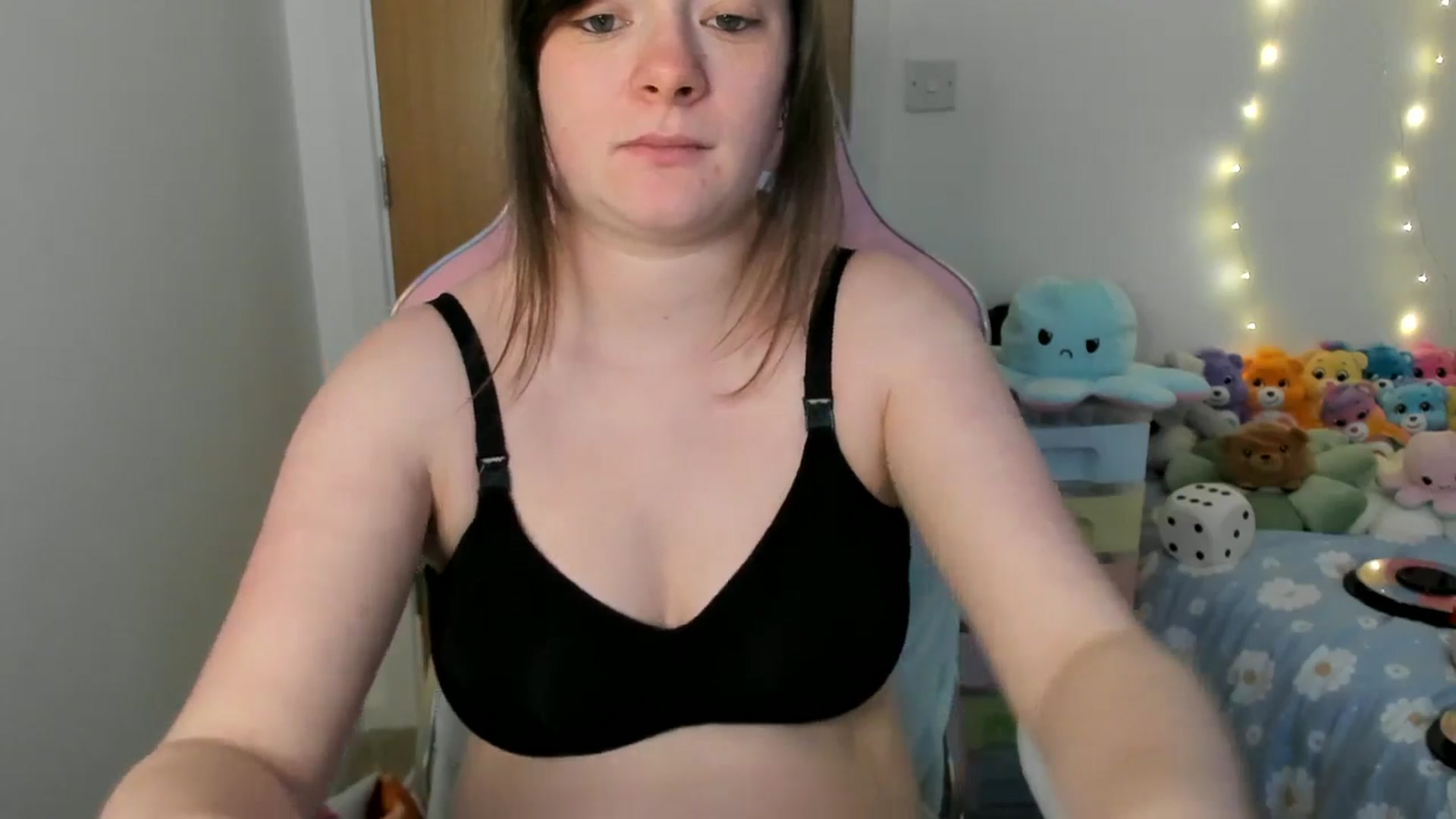 Gallery image thumbnail from JessieBear_'s myfreecams stream on, 03/07/2025, 17:49 image 9 of 20