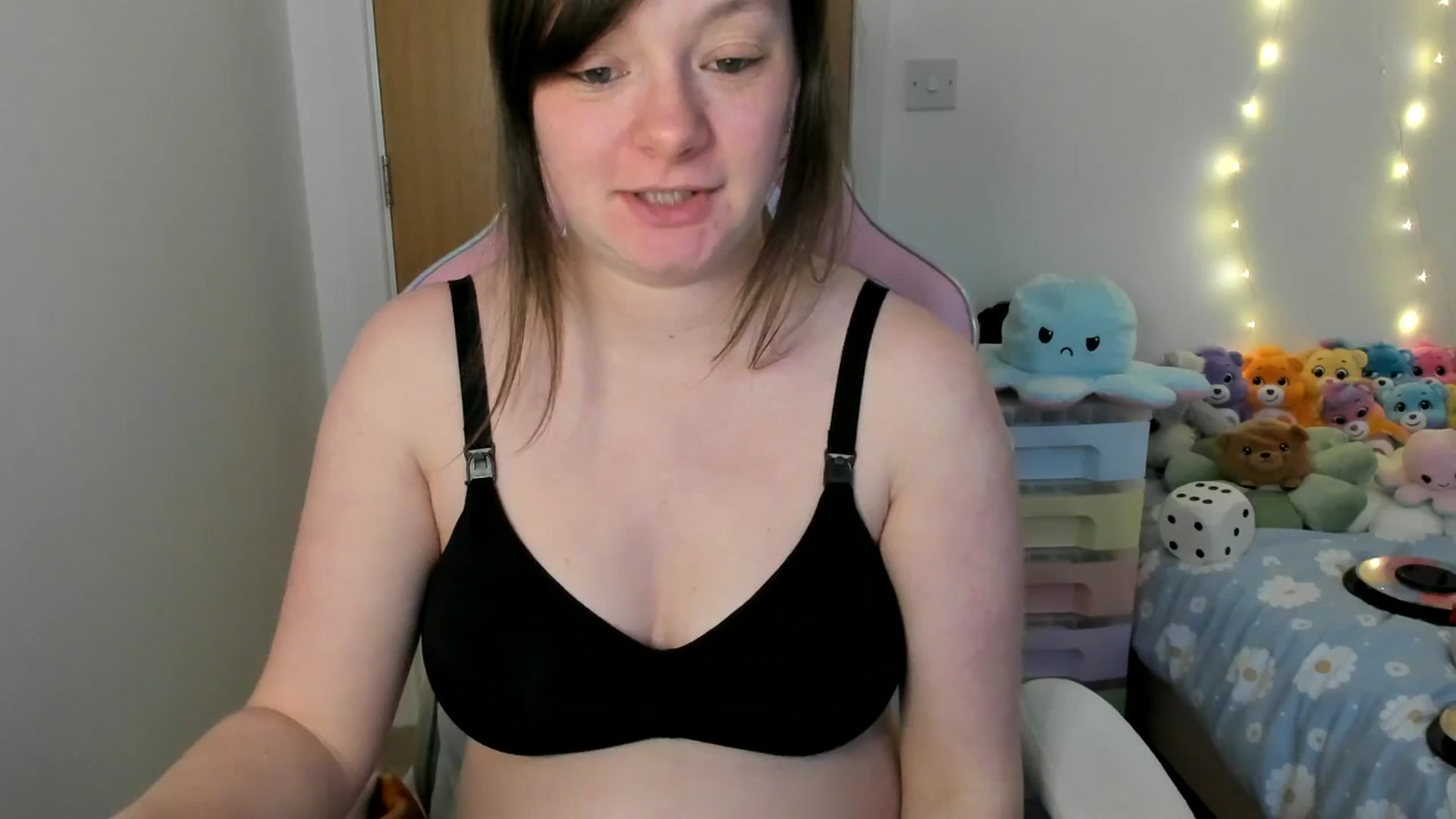 Gallery image thumbnail from JessieBear_'s myfreecams stream on, 03/07/2025, 17:49 image 18 of 20