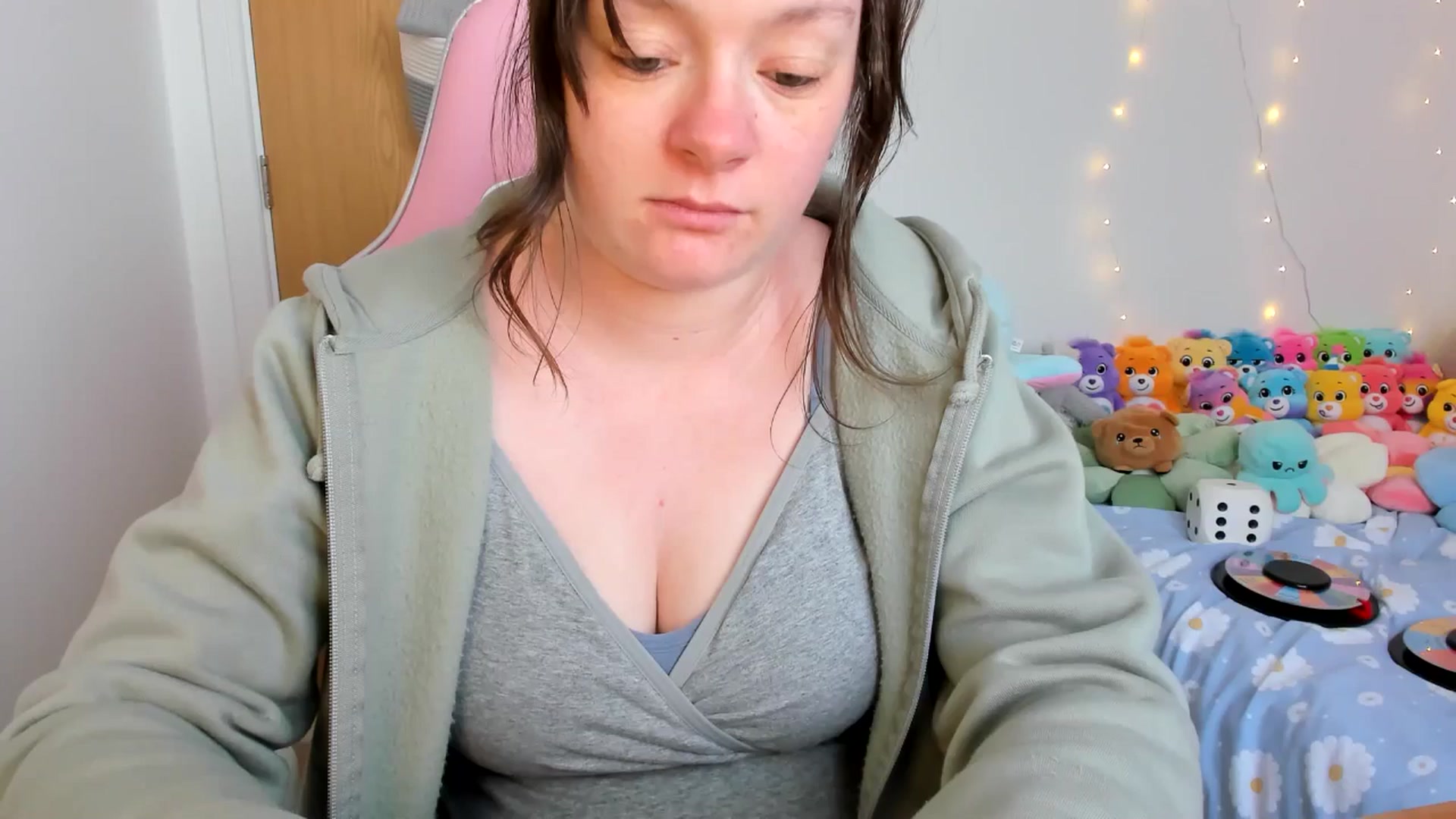 Gallery image thumbnail from JessieBear_'s myfreecams stream on, 03/20/2025, 17:48 image 2 of 20
