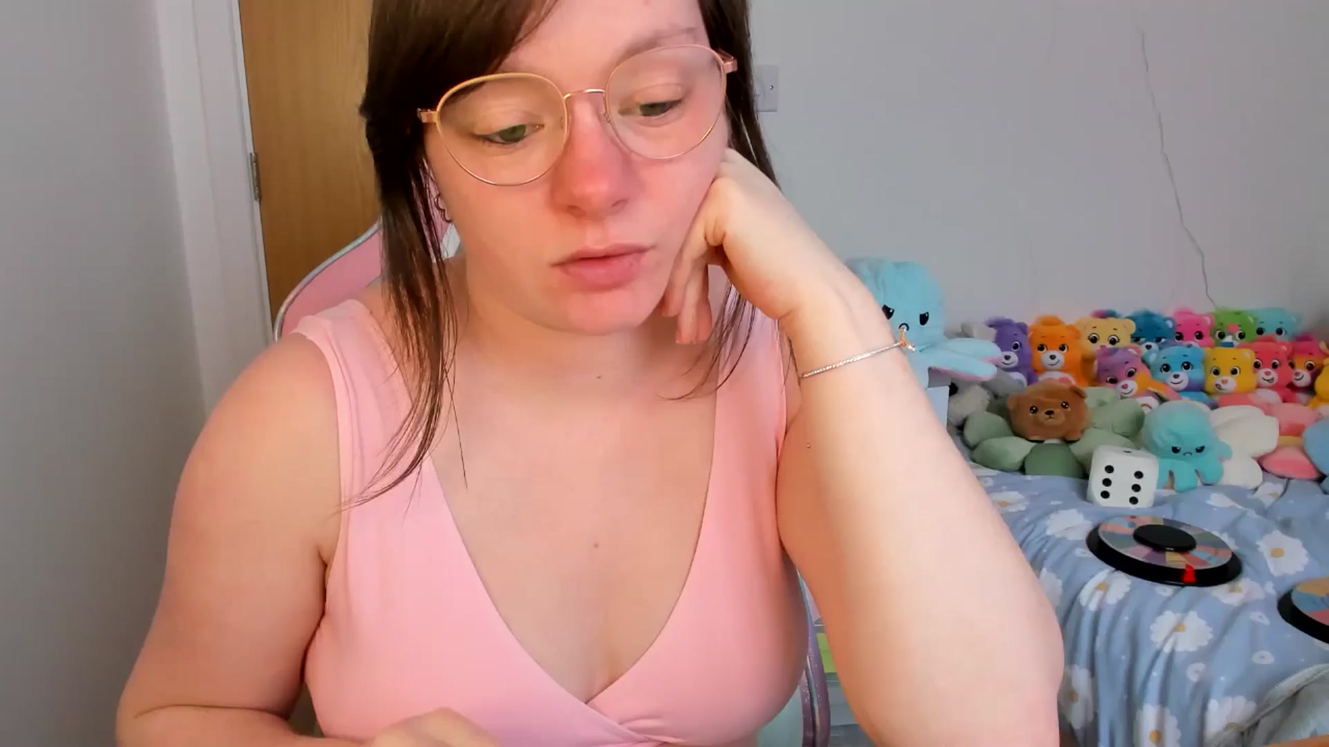 Gallery image thumbnail from JessieBear_'s myfreecams stream on, 03/21/2025, 16:25 image 15 of 20