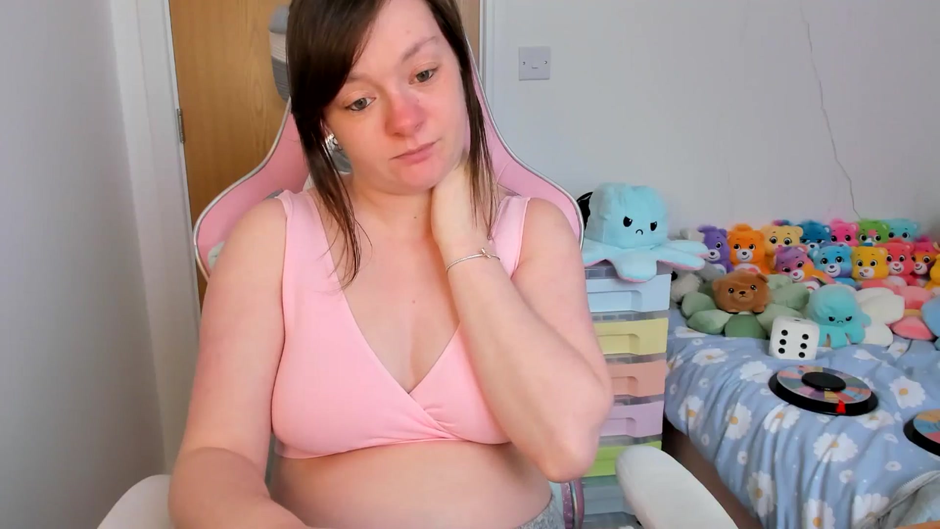 Gallery image thumbnail from JessieBear_'s myfreecams stream on, 03/21/2025, 16:25 image 10 of 20