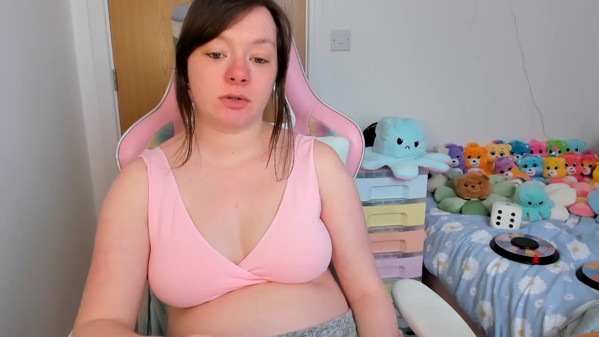 Gallery image thumbnail from JessieBear_'s myfreecams stream on, 03/21/2025, 16:25 image 12 of 20