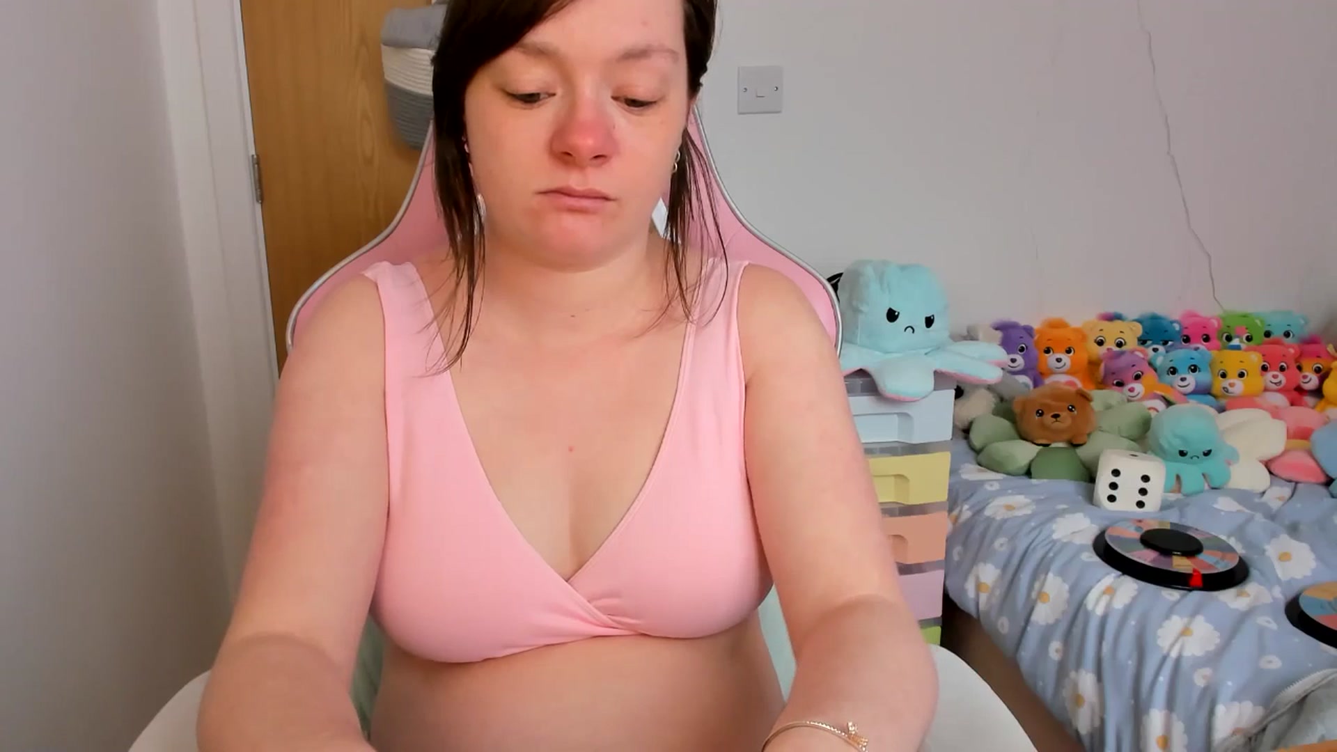 Gallery image thumbnail from JessieBear_'s myfreecams stream on, 03/21/2025, 16:25 image 4 of 20