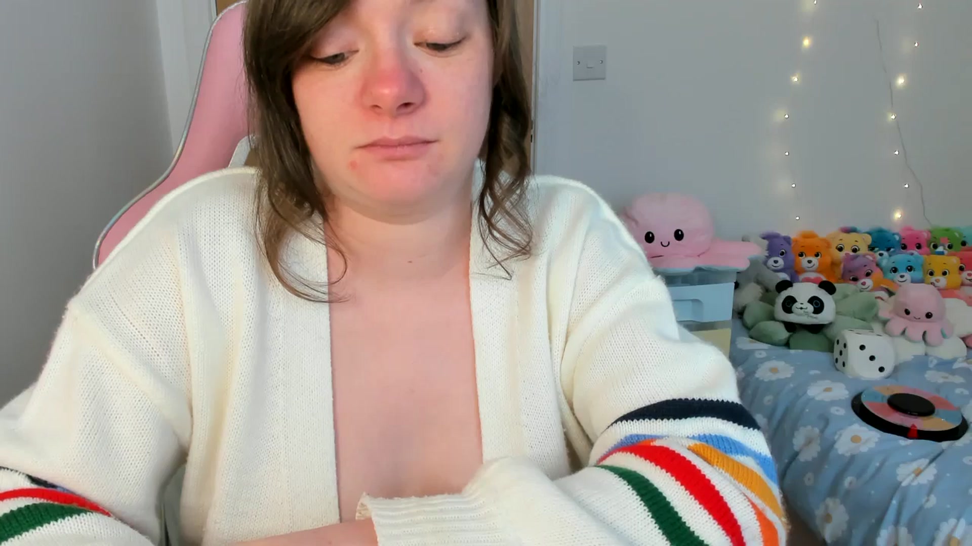 Gallery image thumbnail from JessieBear_'s myfreecams stream on, 03/31/2025, 16:54 image 19 of 20