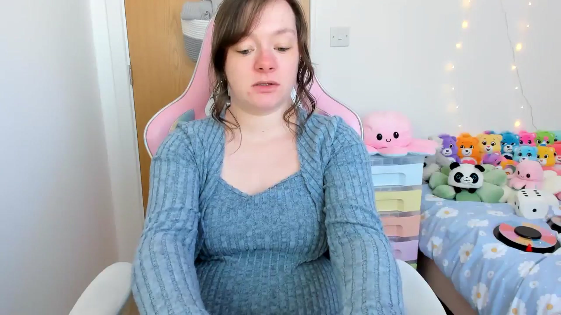 Gallery image thumbnail from JessieBear_'s myfreecams stream on, 04/02/2025, 17:04 image 3 of 20