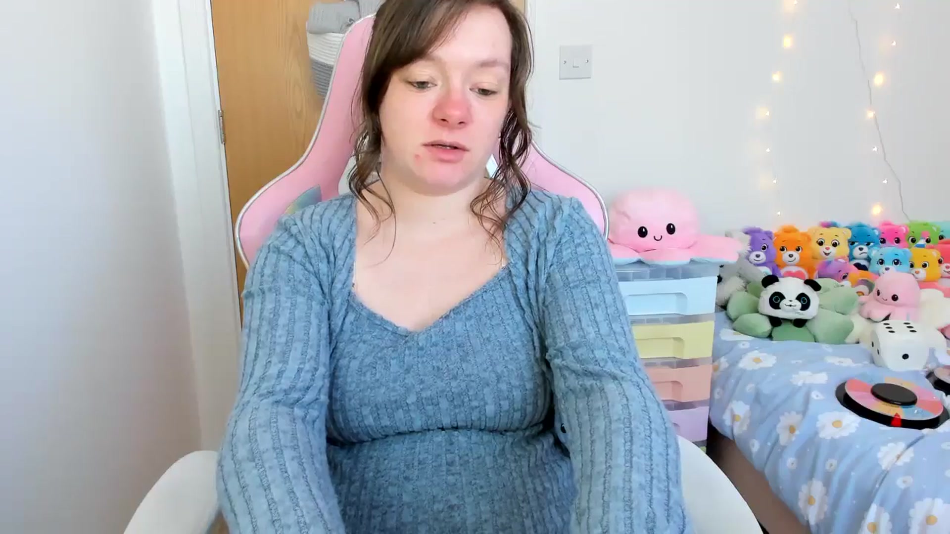 Gallery image thumbnail from JessieBear_'s myfreecams stream on, 04/02/2025, 17:04 image 2 of 20