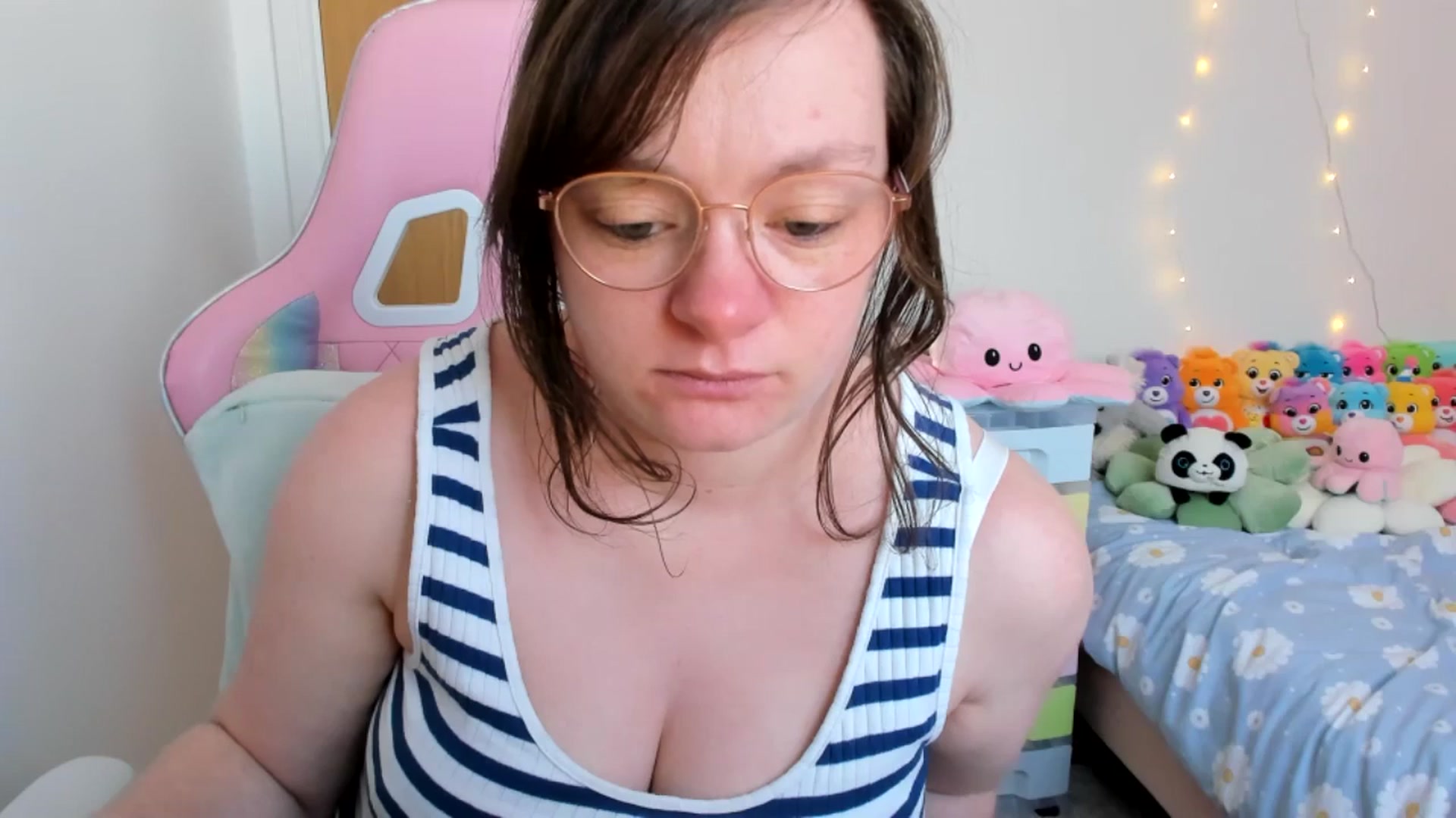Gallery image thumbnail from JessieBear_'s myfreecams stream on, 04/03/2025, 16:20 image 19 of 20