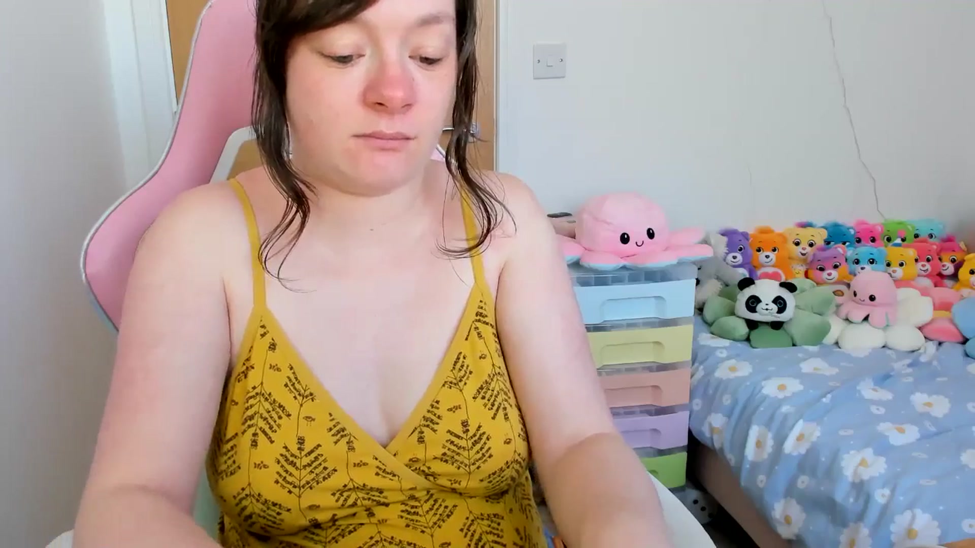 Gallery image thumbnail from JessieBear_'s myfreecams stream on, 04/07/2025, 15:55 image 8 of 20