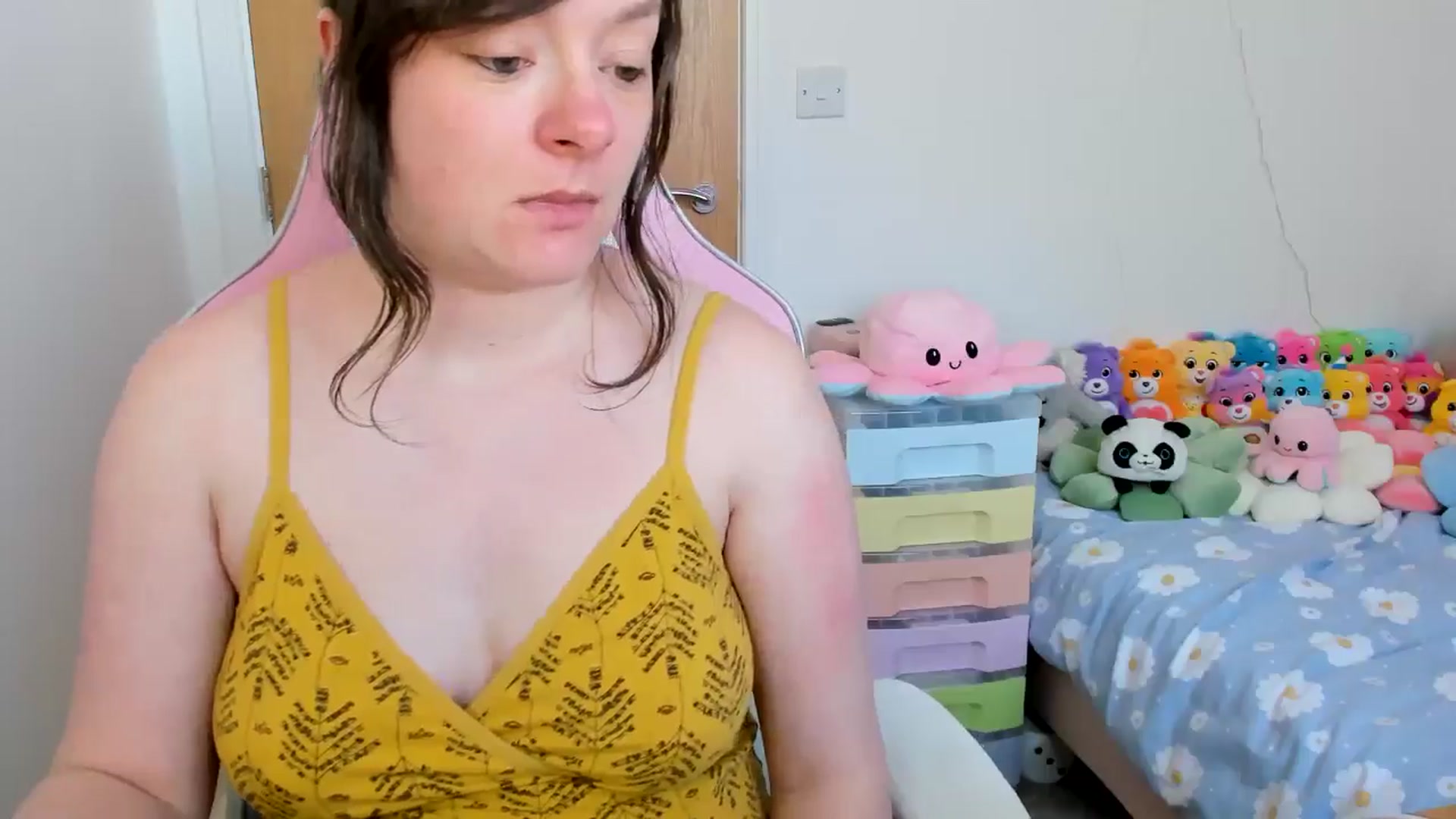 Gallery image thumbnail from JessieBear_'s myfreecams stream on, 04/07/2025, 15:55 image 4 of 20