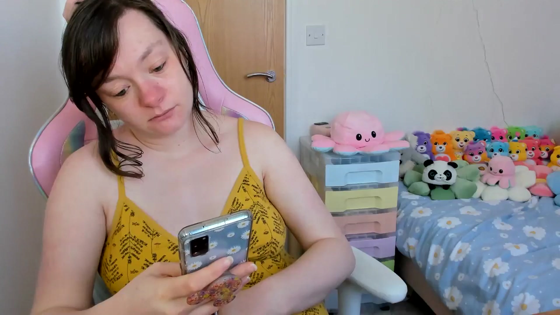 Gallery image thumbnail from JessieBear_'s myfreecams stream on, 04/07/2025, 15:55 image 2 of 20
