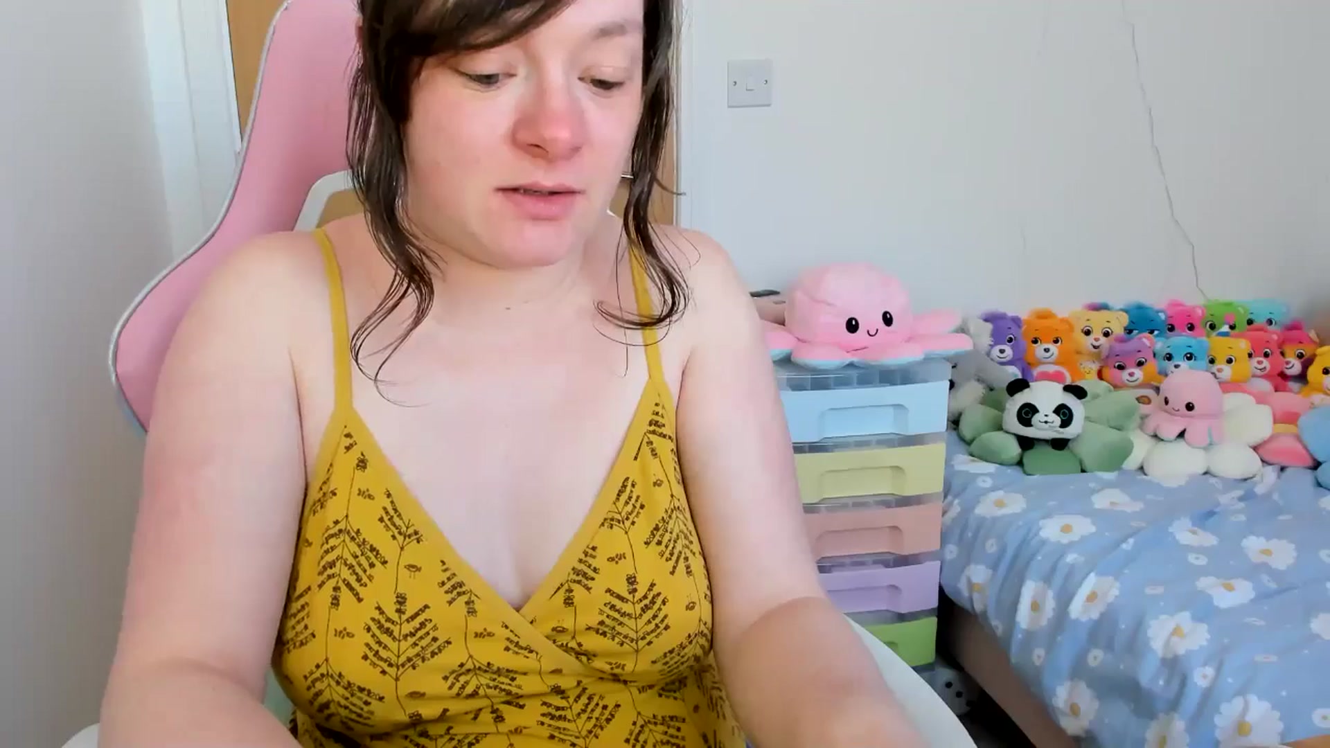 Gallery image thumbnail from JessieBear_'s myfreecams stream on, 04/07/2025, 15:55 image 7 of 20