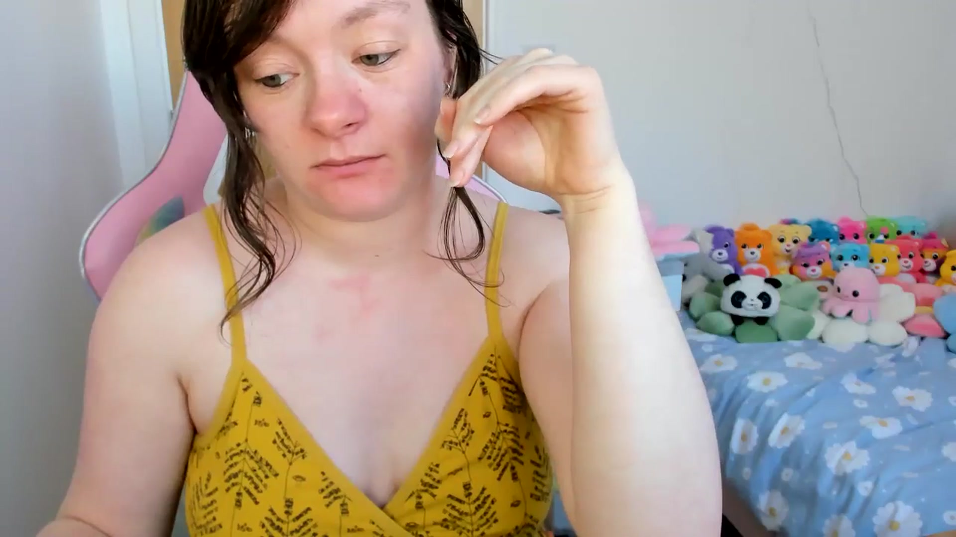 Gallery image thumbnail from JessieBear_'s myfreecams stream on, 04/07/2025, 16:35 image 20 of 20
