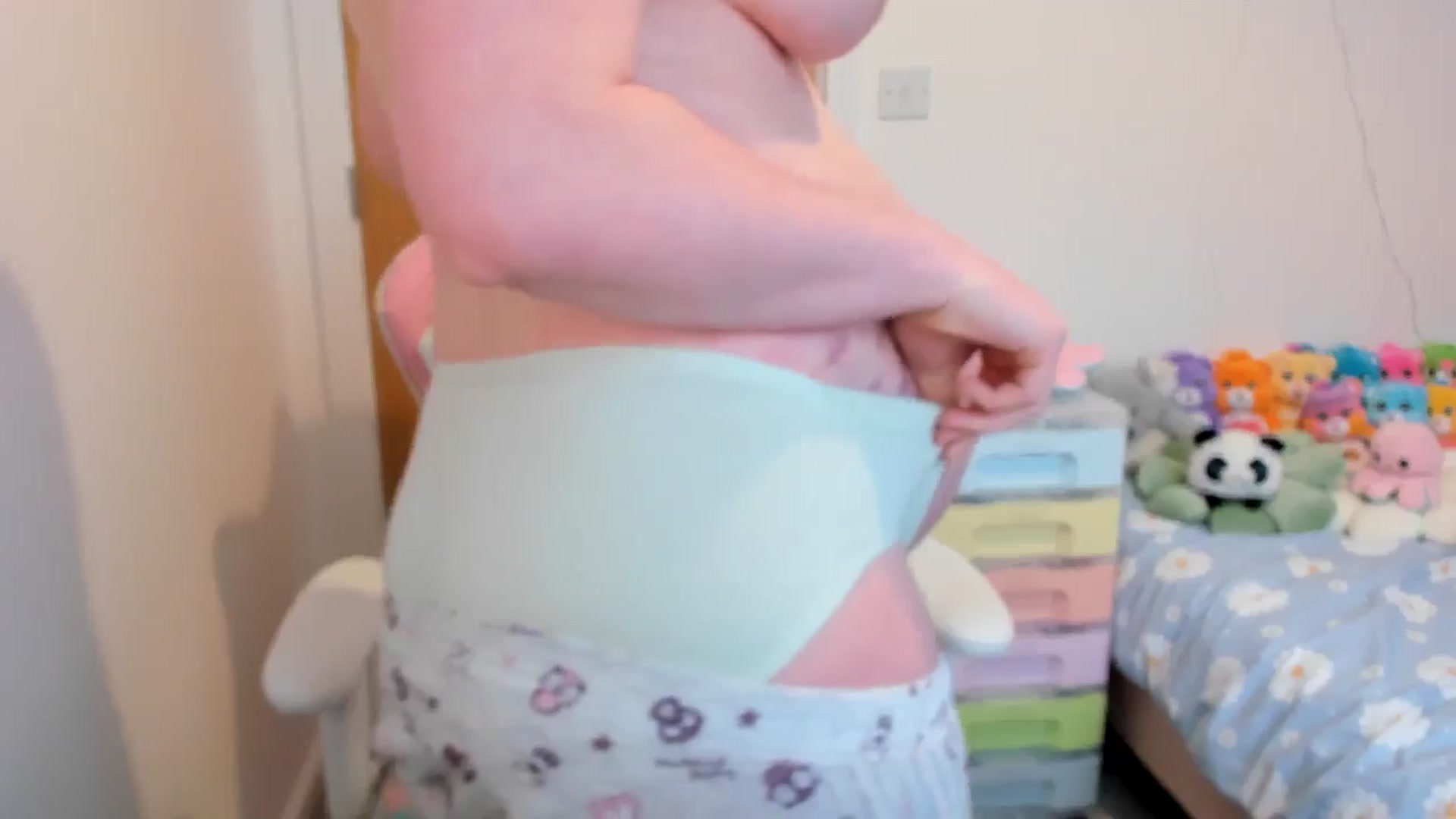 Gallery image thumbnail from JessieBear_'s myfreecams stream on, 04/15/2025, 16:03 image 10 of 20