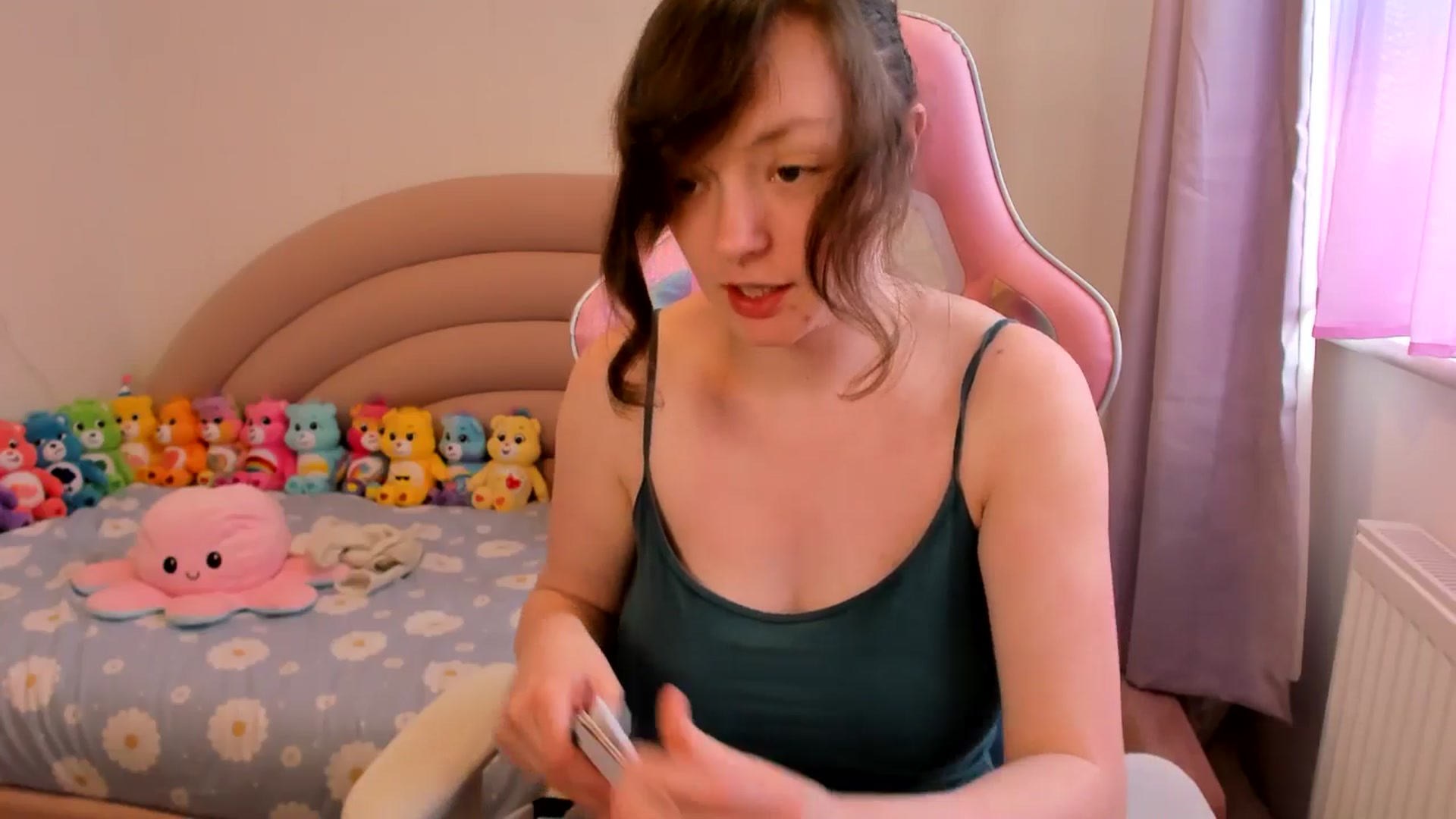 Gallery image thumbnail from JessieBear_'s myfreecams stream on, 02/22/2026, 14:59 image 9 of 20