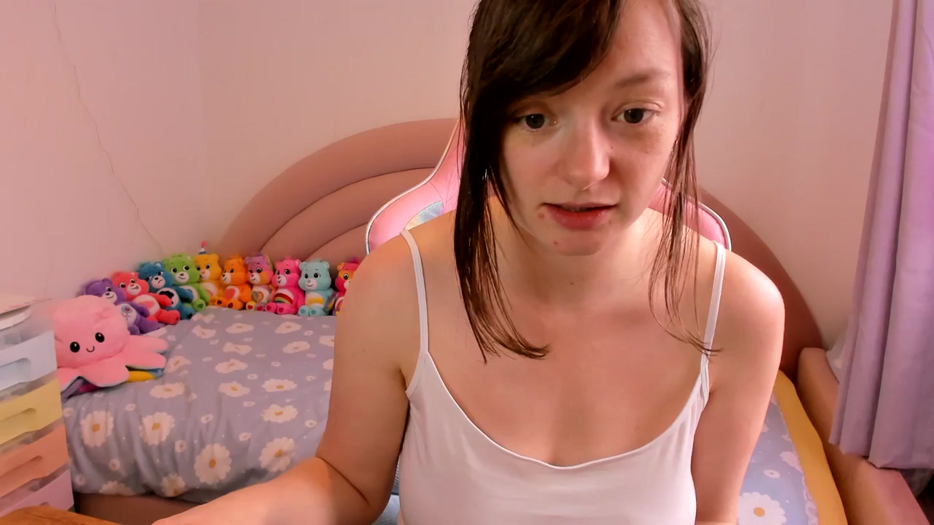 Gallery image thumbnail from JessieBear_'s myfreecams stream on, 04/11/2026, 09:55 image 3 of 20