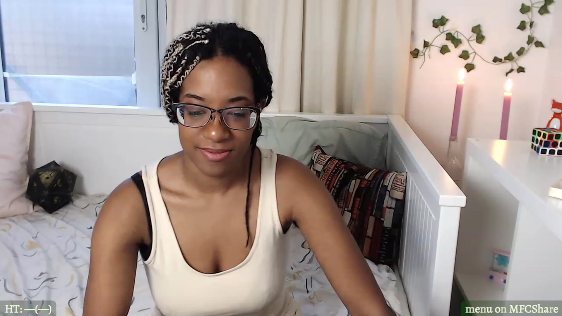 Gallery image thumbnail from JessieDames's myfreecams stream on, 12/06/2022, 16:16 image 6 of 20