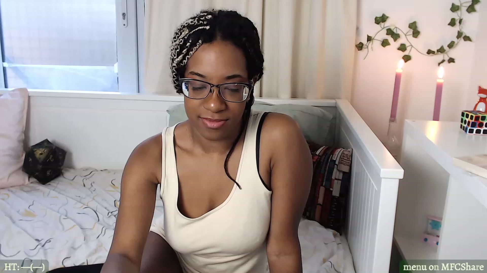 Gallery image thumbnail from JessieDames's myfreecams stream on, 12/06/2022, 16:16 image 3 of 20