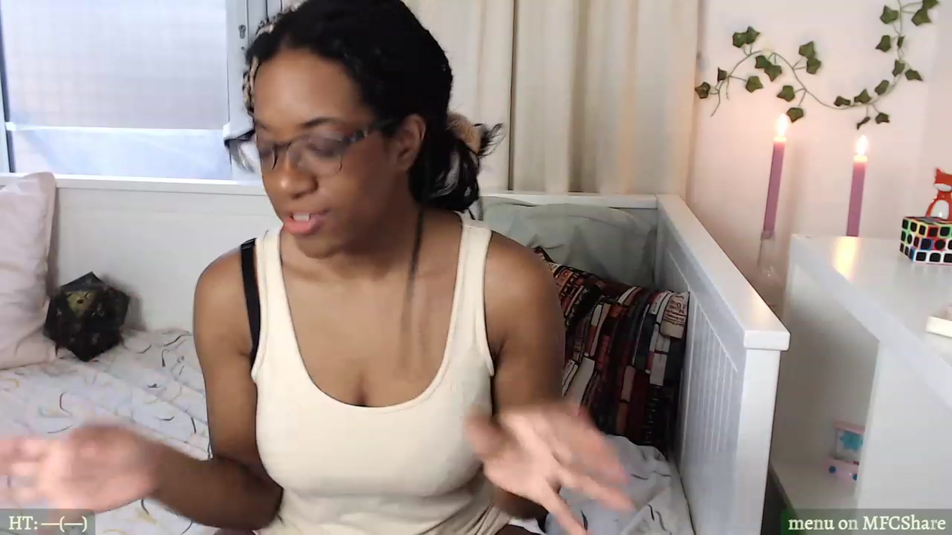 Gallery image thumbnail from JessieDames's myfreecams stream on, 12/06/2022, 16:16 image 5 of 20