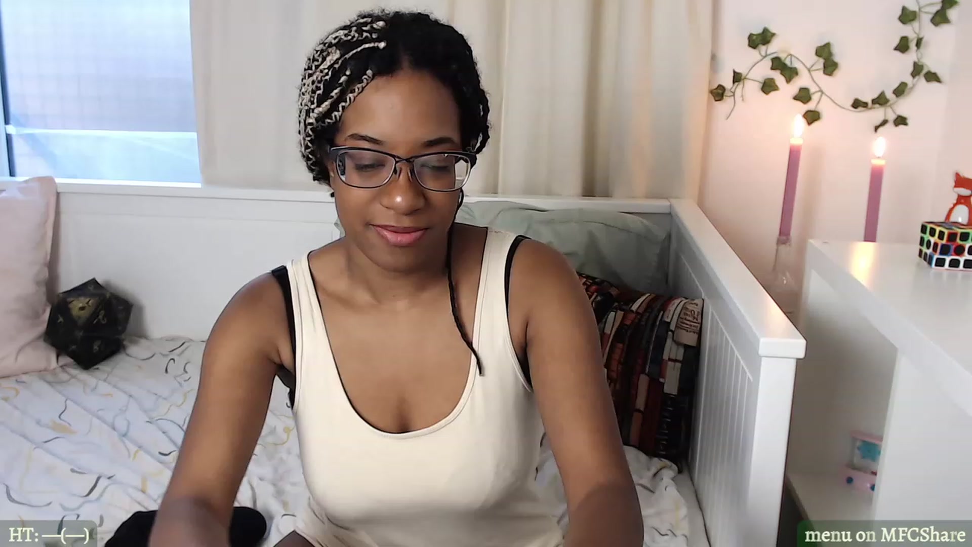 Gallery image thumbnail from JessieDames's myfreecams stream on, 12/06/2022, 16:16 image 2 of 20