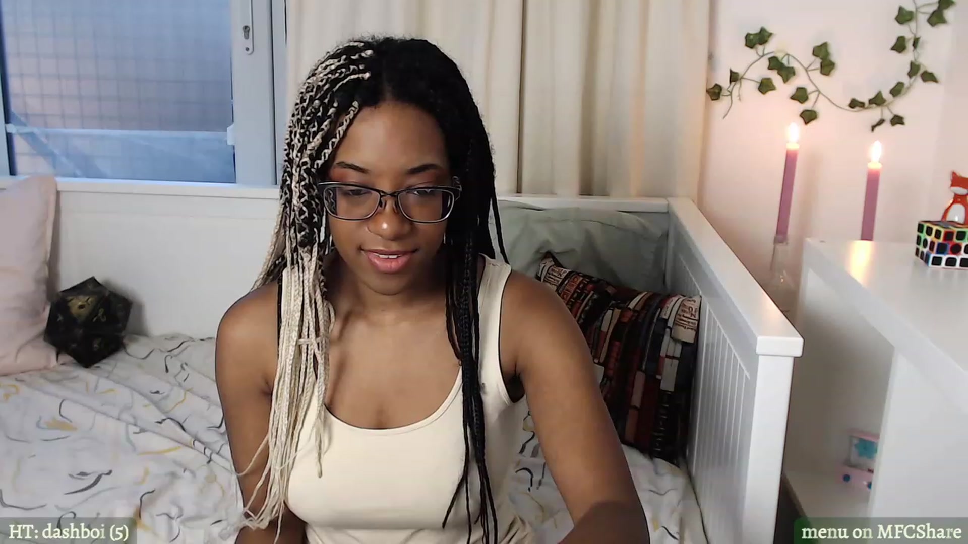 Gallery image thumbnail from JessieDames's myfreecams stream on, 12/06/2022, 16:16 image 12 of 20