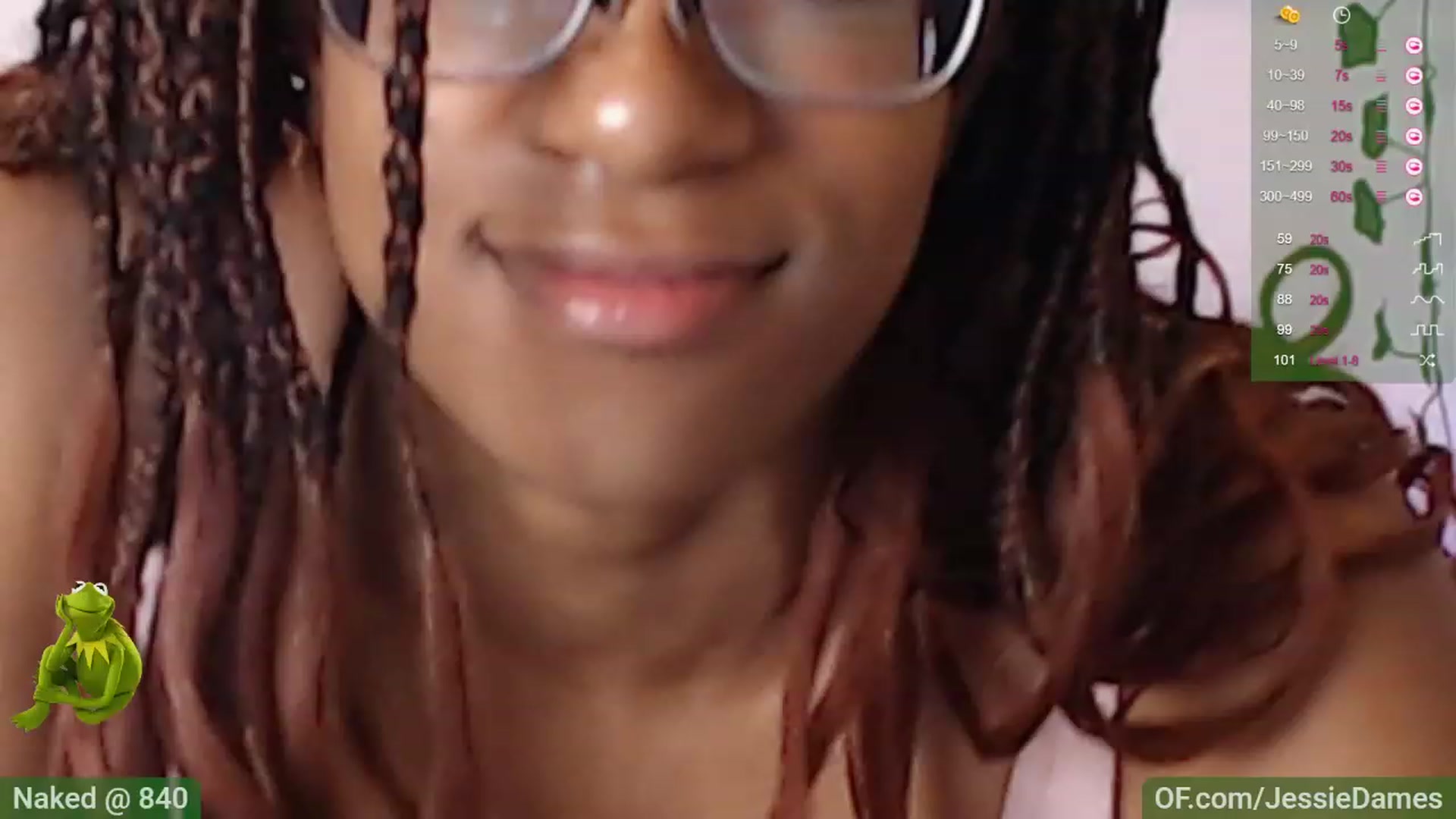 Gallery image thumbnail from JessieDames's myfreecams stream on, 02/15/2023, 18:48 image 1 of 20