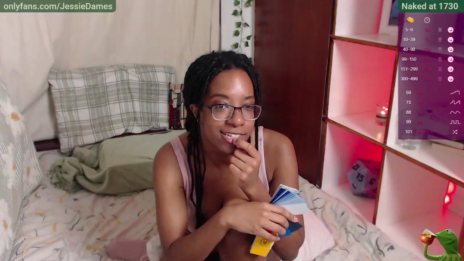 Gallery image thumbnail from JessieDames's myfreecams stream on, 08/15/2023, 18:45 image 1 of 20