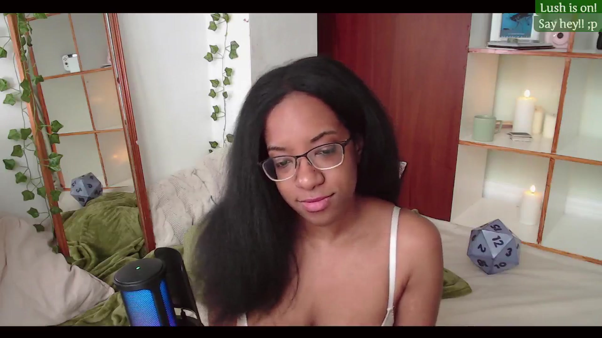 Gallery image thumbnail from JessieDames's myfreecams stream on, 05/14/2024, 16:01 image 13 of 20