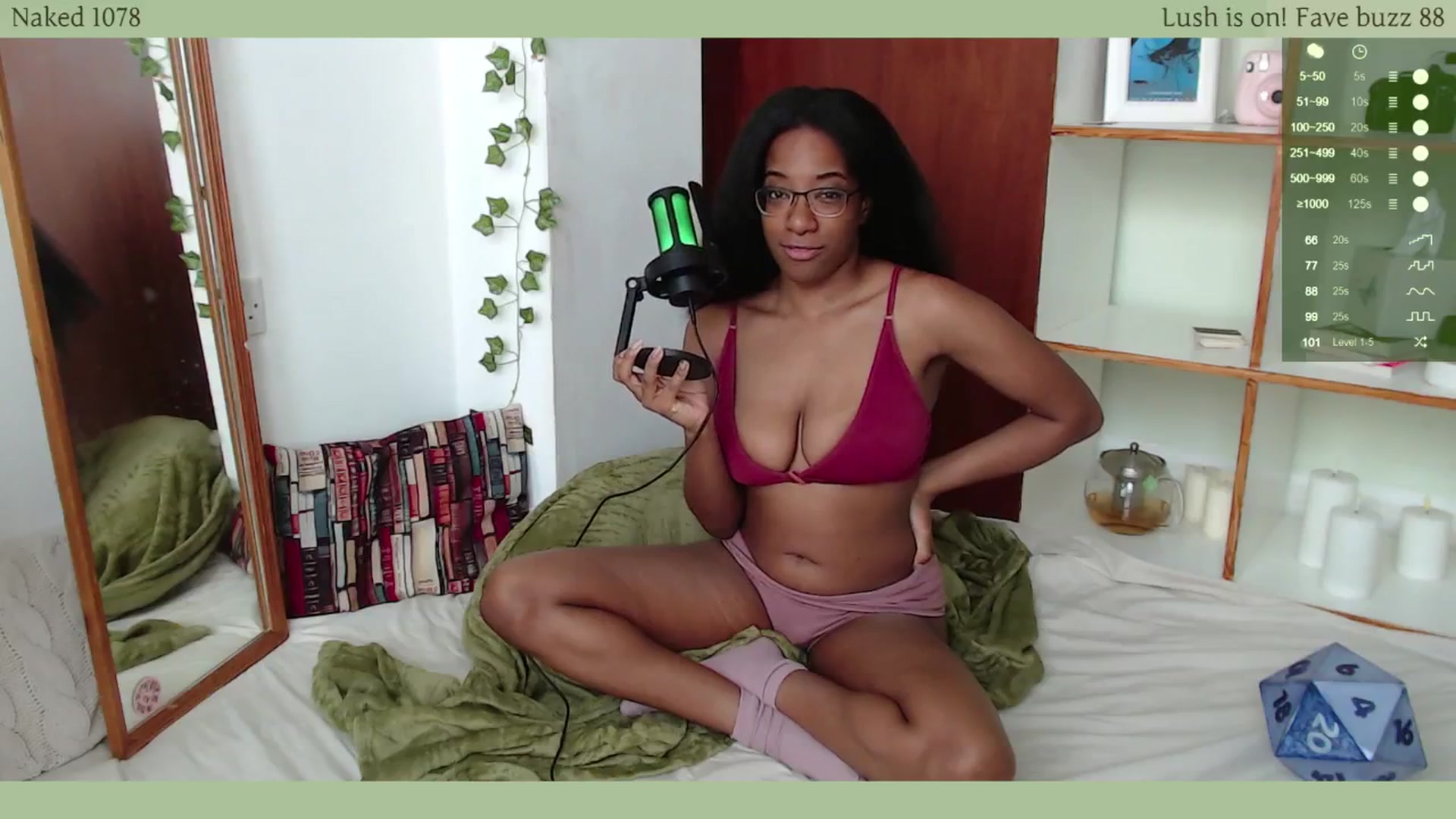 Gallery image thumbnail from JessieDames's myfreecams stream on, 05/20/2024, 15:55 image 12 of 20