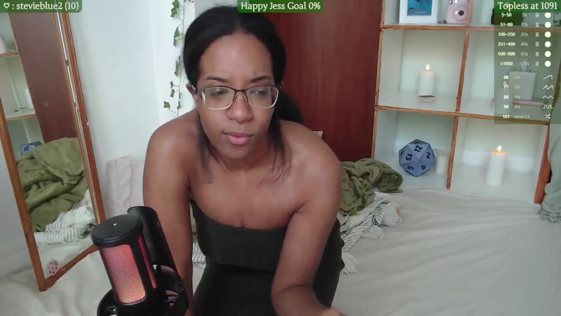 Gallery image thumbnail from JessieDames's myfreecams stream on, 05/25/2024, 15:44 image 15 of 20