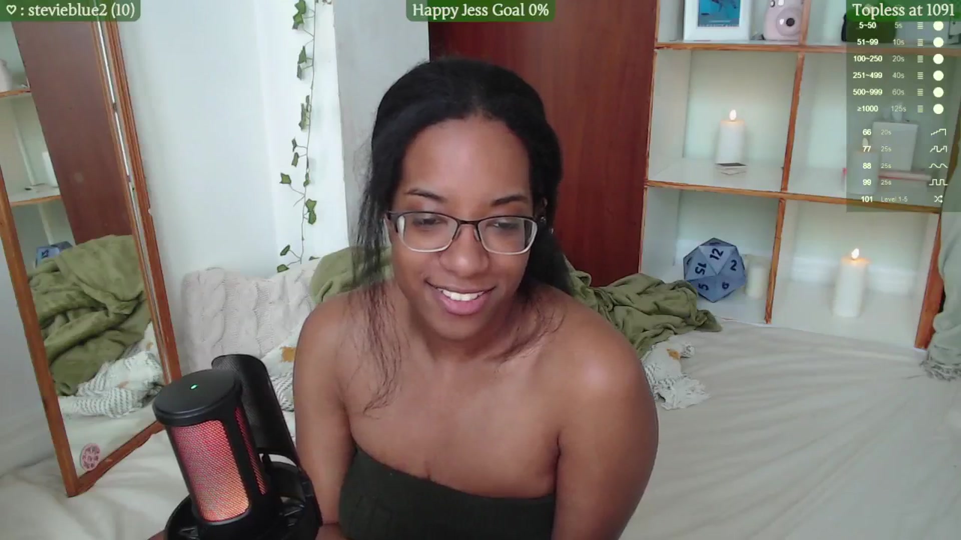 Gallery image thumbnail from JessieDames's myfreecams stream on, 05/25/2024, 15:44 image 10 of 20