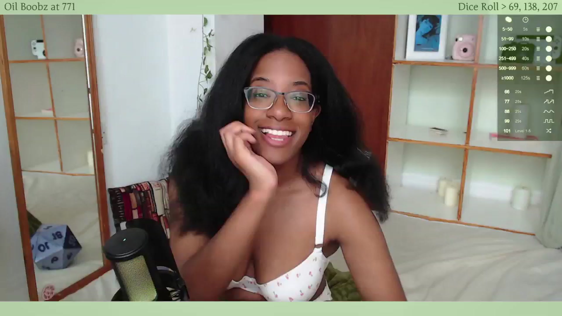 Gallery image thumbnail from JessieDames's myfreecams stream on, 06/03/2024, 16:01 image 11 of 20