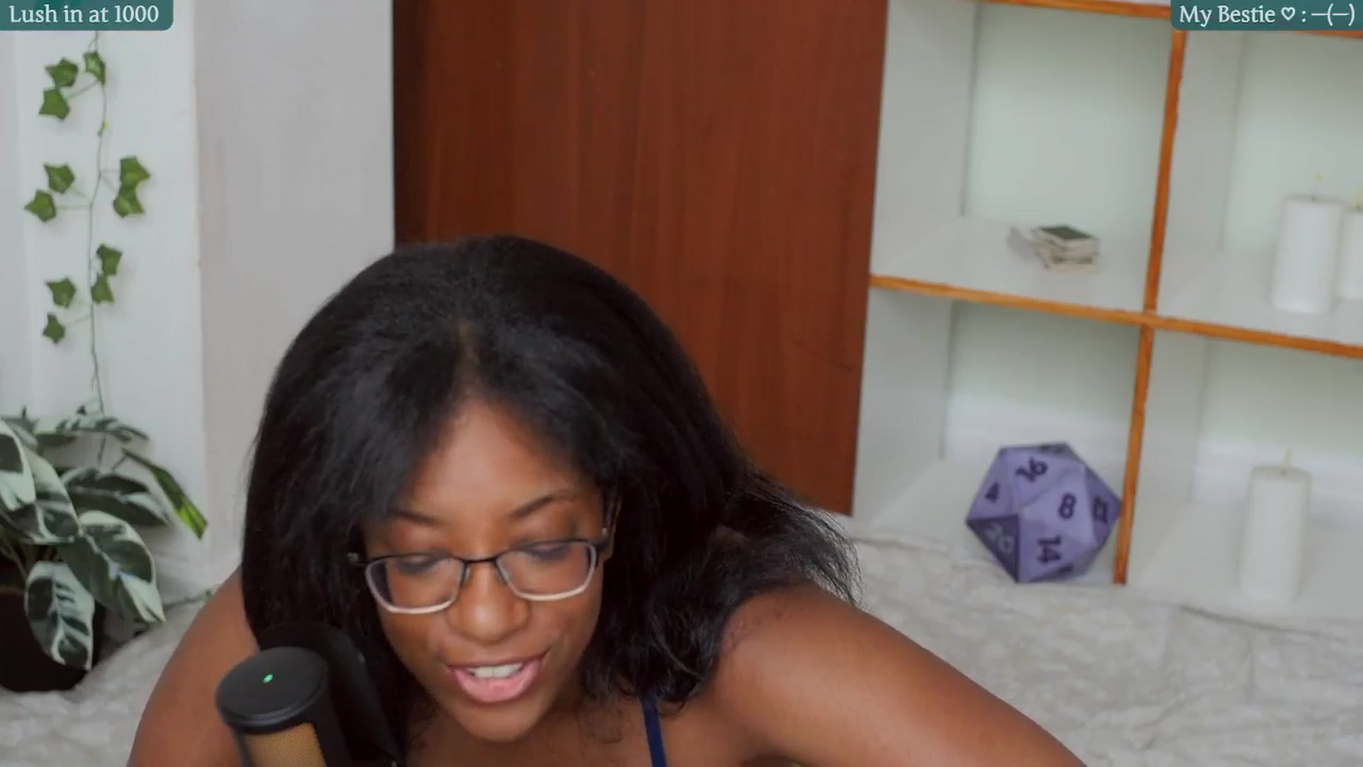 Gallery image thumbnail from JessieDames's myfreecams stream on, 07/24/2024, 15:32 image 14 of 20