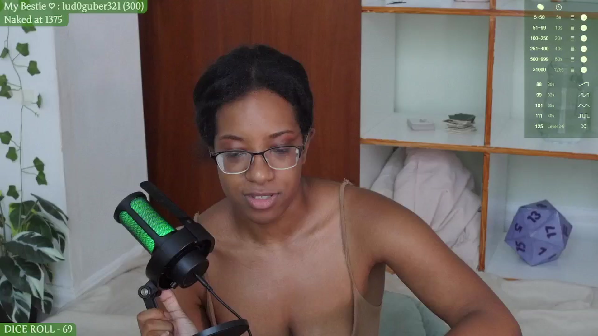 Gallery image thumbnail from JessieDames's myfreecams stream on, 07/30/2024, 15:59 image 10 of 20
