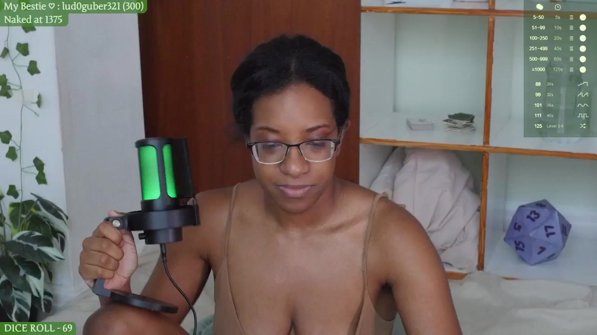 Gallery image thumbnail from JessieDames's myfreecams stream on, 07/30/2024, 15:59 image 18 of 20