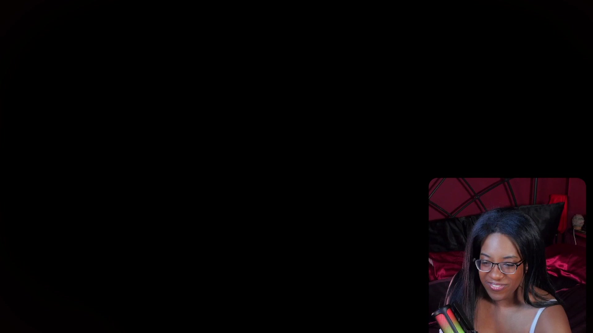 Gallery image thumbnail from JessieDames's myfreecams stream on, 03/02/2025, 14:09 image 12 of 20